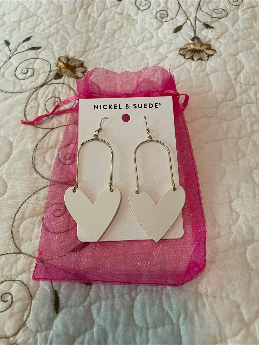Nickel & Suede Gold/White Heart Earrings
